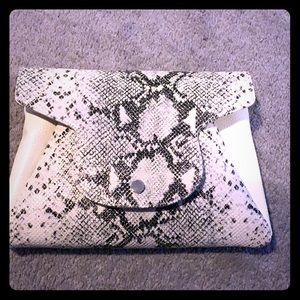 korede snake skin purse